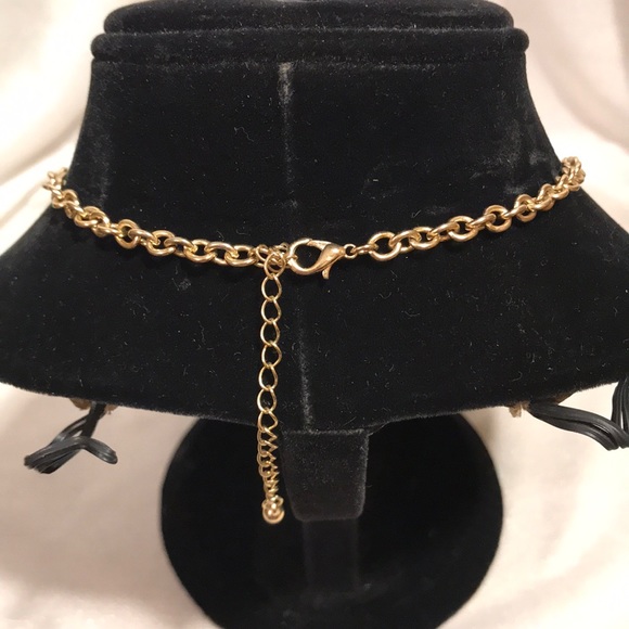 2/$12 Blue and gold Statement bib necklace - Picture 4 of 4